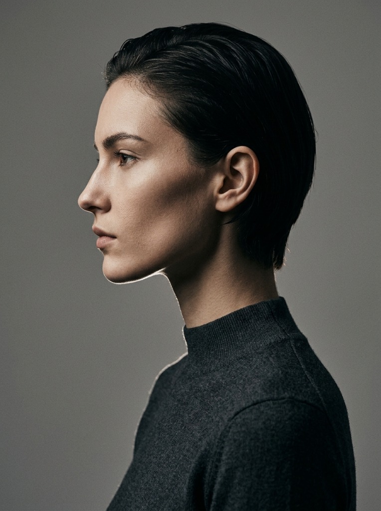 Dramatic Profile Silhouette & Jawline